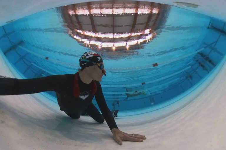 pool freediving